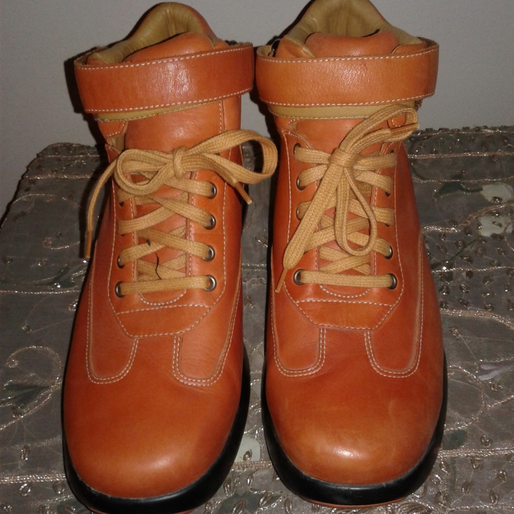 Men's 8 1/2 Cole Hahn w. Nike technology